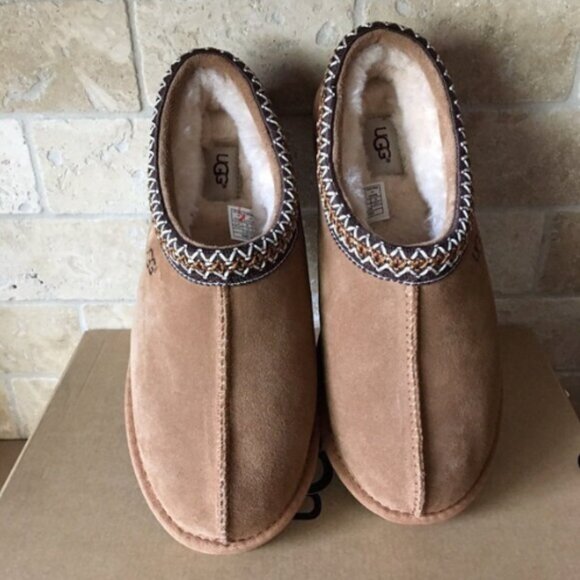 UGG Australia Tasman Chestnut Suede Slipper - Picture 5 of 6